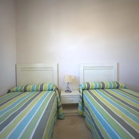 Esmeralda Apartment